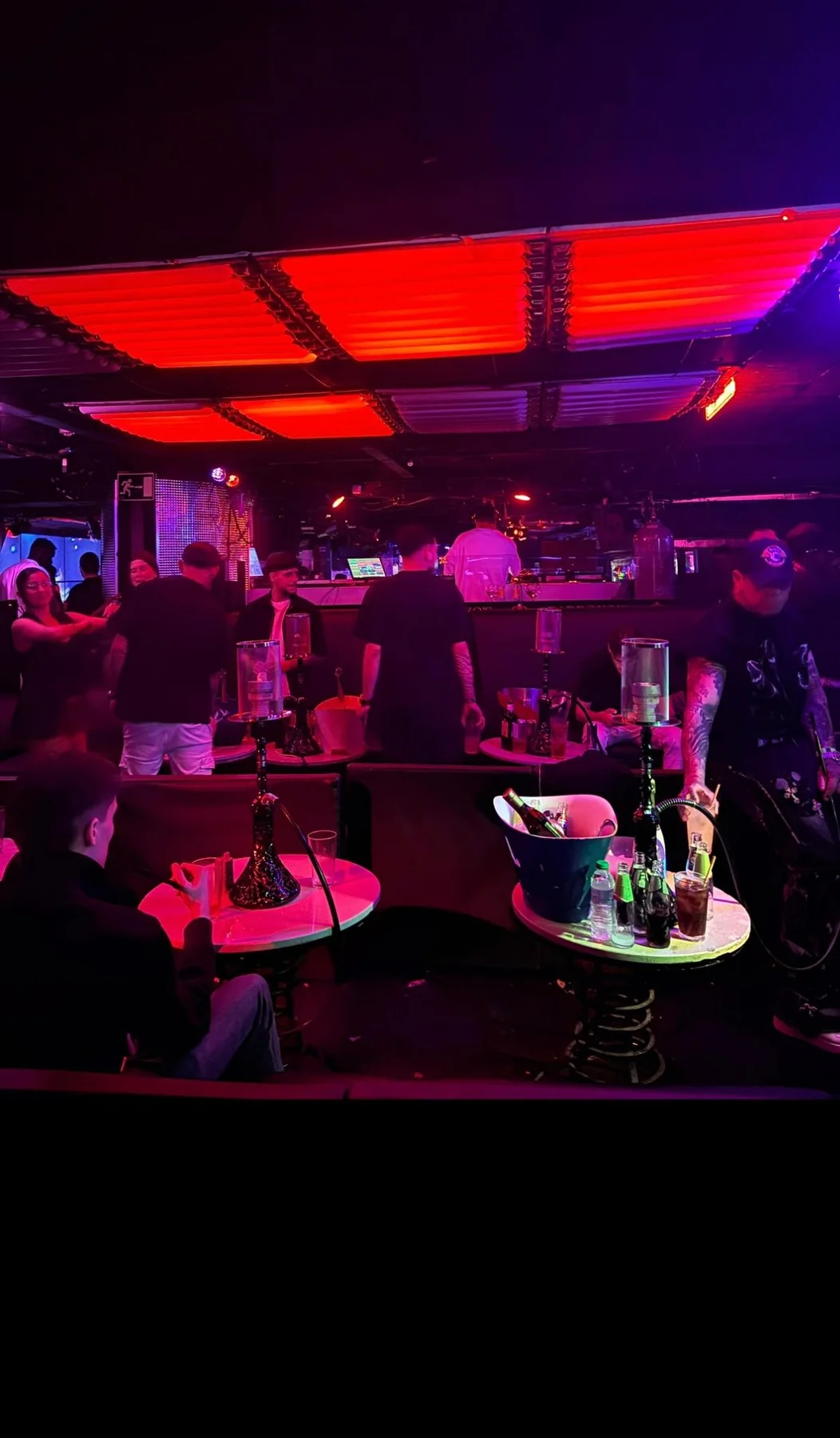Shishas ViNG en discoteca